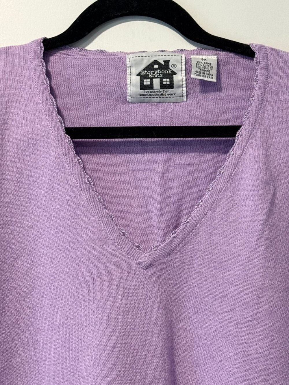Vintage Storybook Knits Lavender Short-Sleeve Lightweight V-Neck Sweater